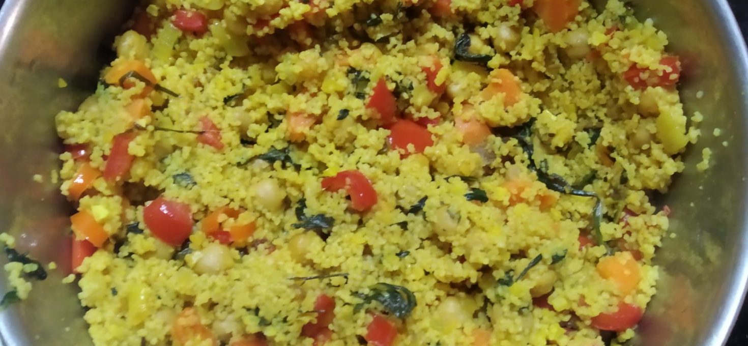 Vegetarisches Couscous süß und würzig